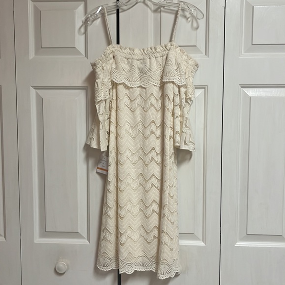 VIVI BY VIOLET WEEKEND Off The Shoulder Lace Dress Size S - Picture 2 of 7